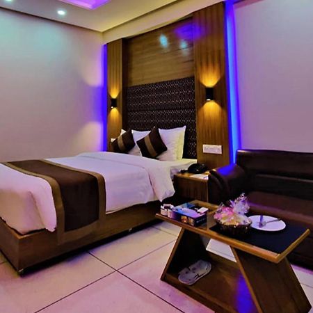 Asia Pacific Hotel Dhaka Exteriör bild