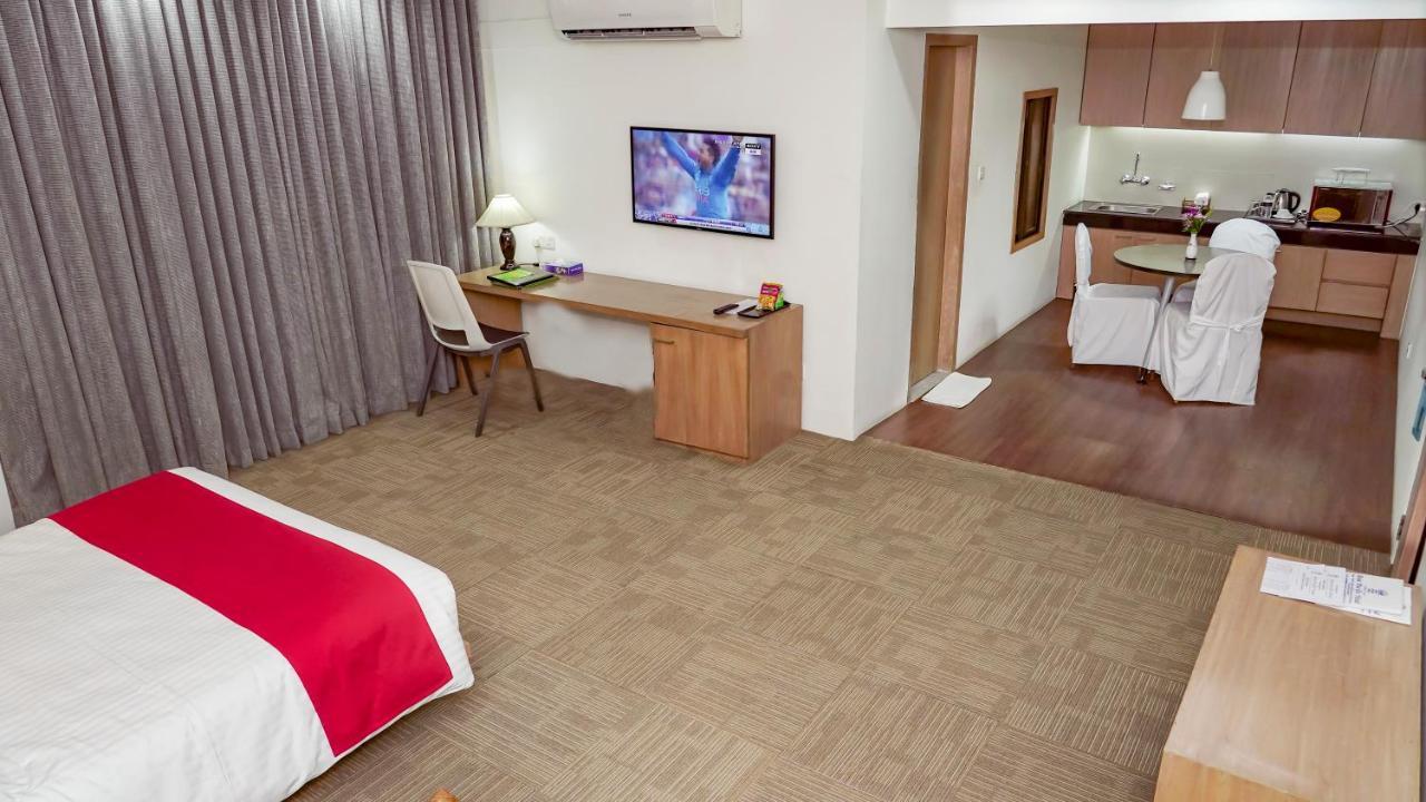 Asia Pacific Hotel Dhaka Exteriör bild